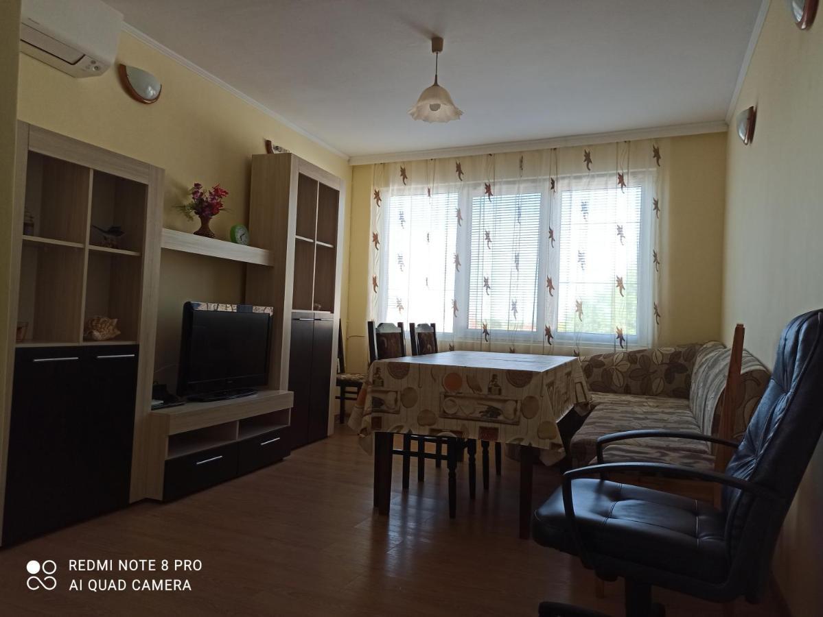 Къща За Гости Феникс Shabla Luaran gambar